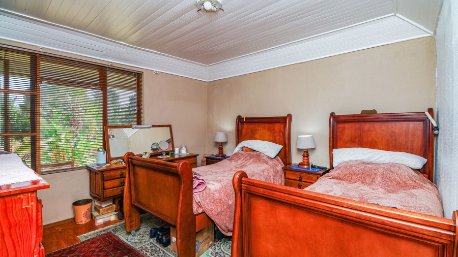 Commercial Property for Sale in Rondevlei Western Cape